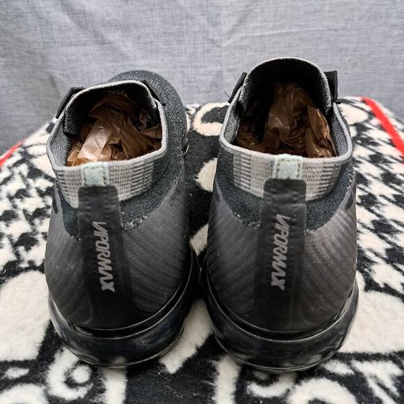 %Size 13 Nike Air VaporMax SE AQ0581-001 Laceless Triple Black Men A 27 main image 7